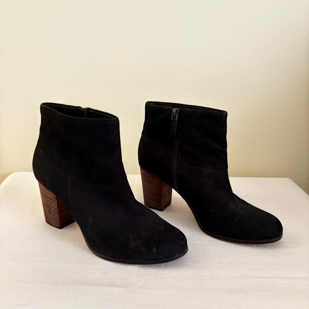 Cole Haan Womens Cassidy Ankle Bootie Boot Black Nubuck Leather Sz‎ 9B